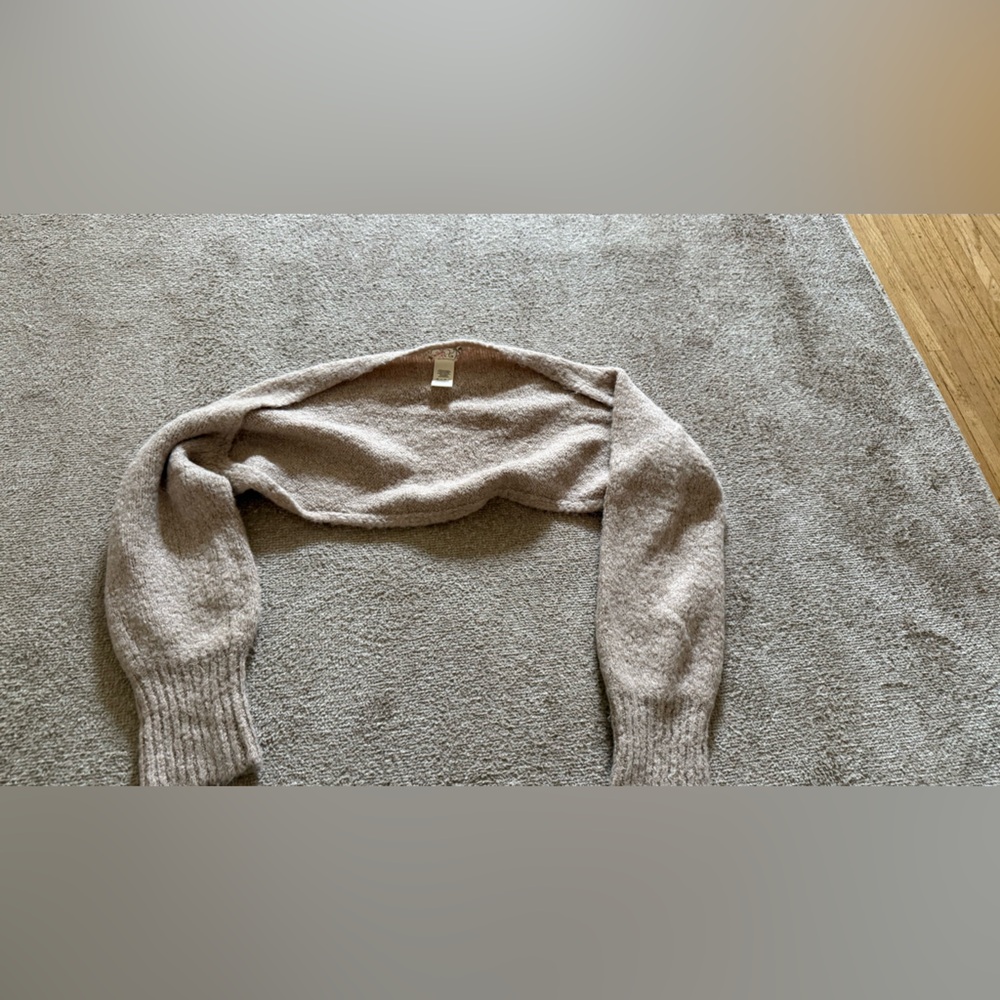 Free People Textured Knit bolero/ shrug in Beige